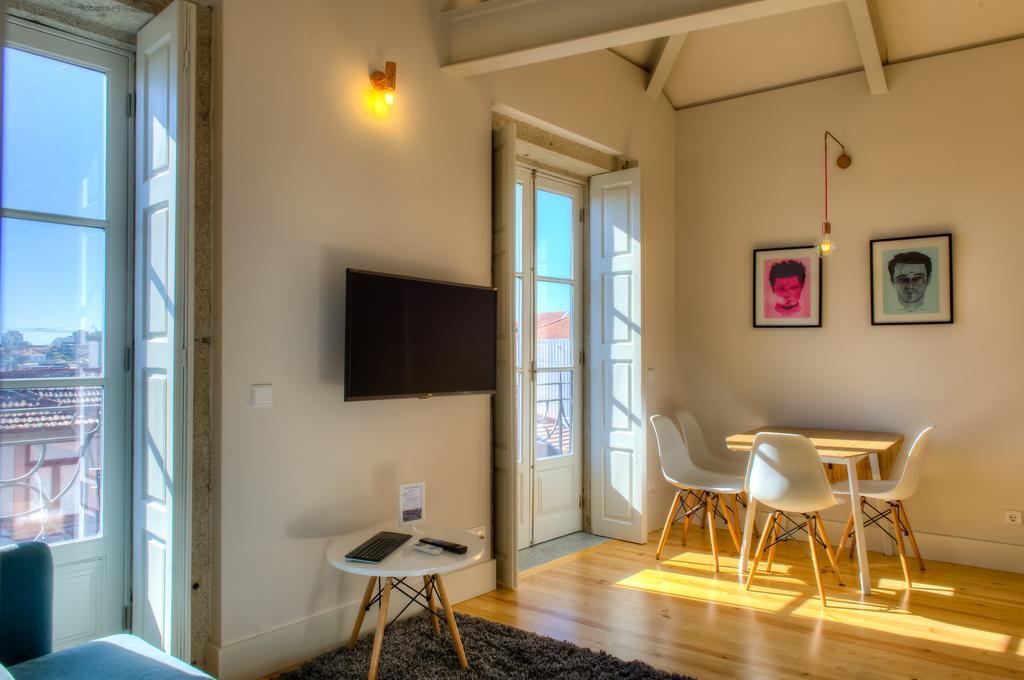 Porto Cinema Apartments Exterior photo